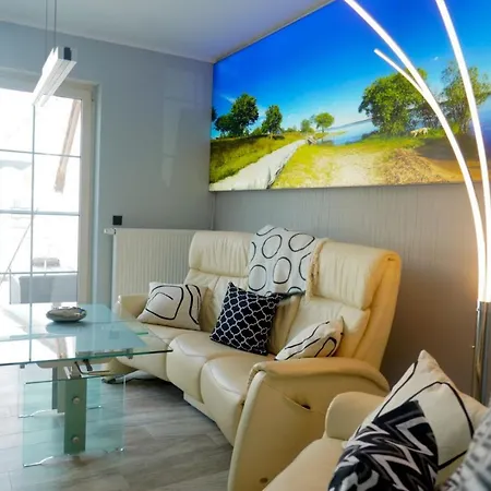 Astrids Seehaus * Senftenberg