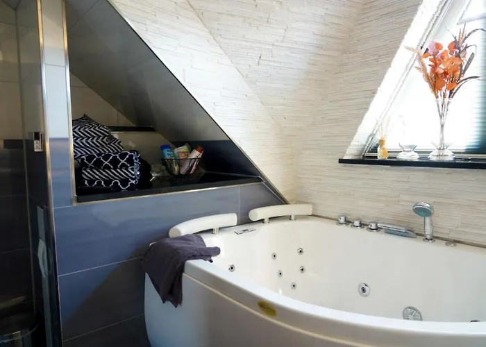 別荘 Astrids Seehaus ゼンフテンベルク